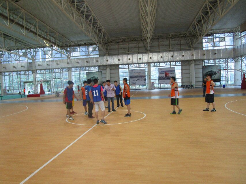 2015.6Basketball play games